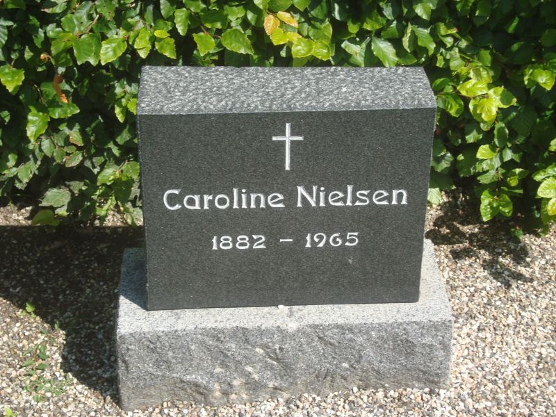 Caroline Nielsen.JPG